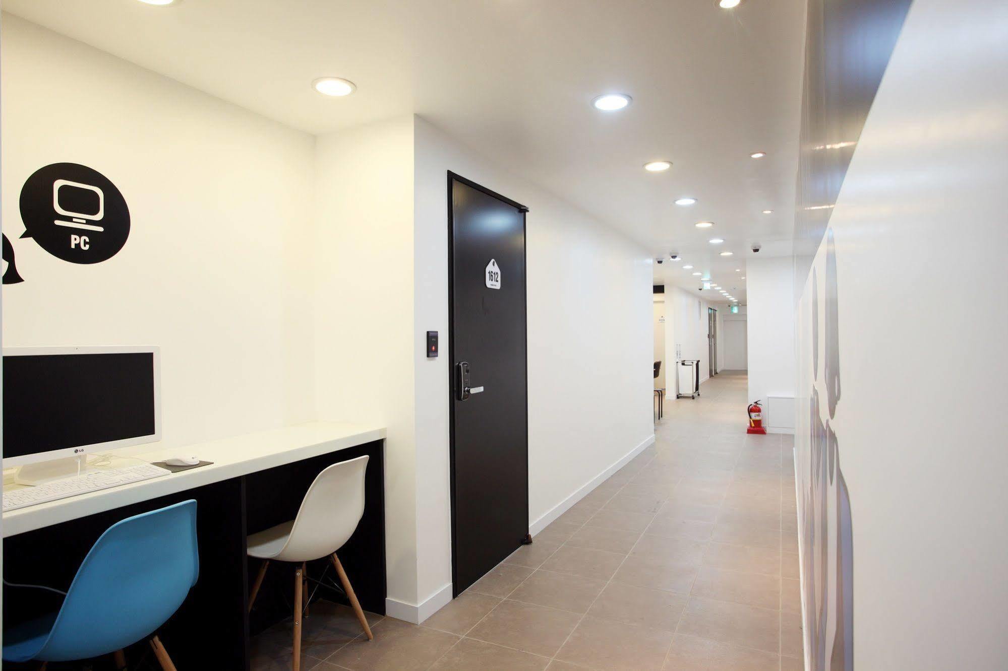 Ekonomy Hotel Myeongdong Central Seul Zewnętrze zdjęcie
